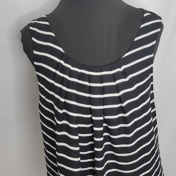 Elle Sleeveless Striped Tie Back Blouse Size L - Picture 5 of 14